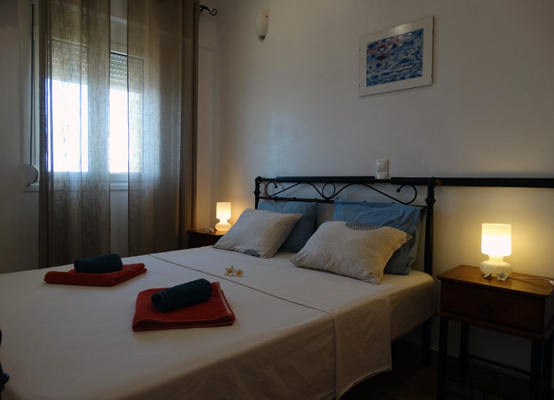 pelagos-bedroom-2